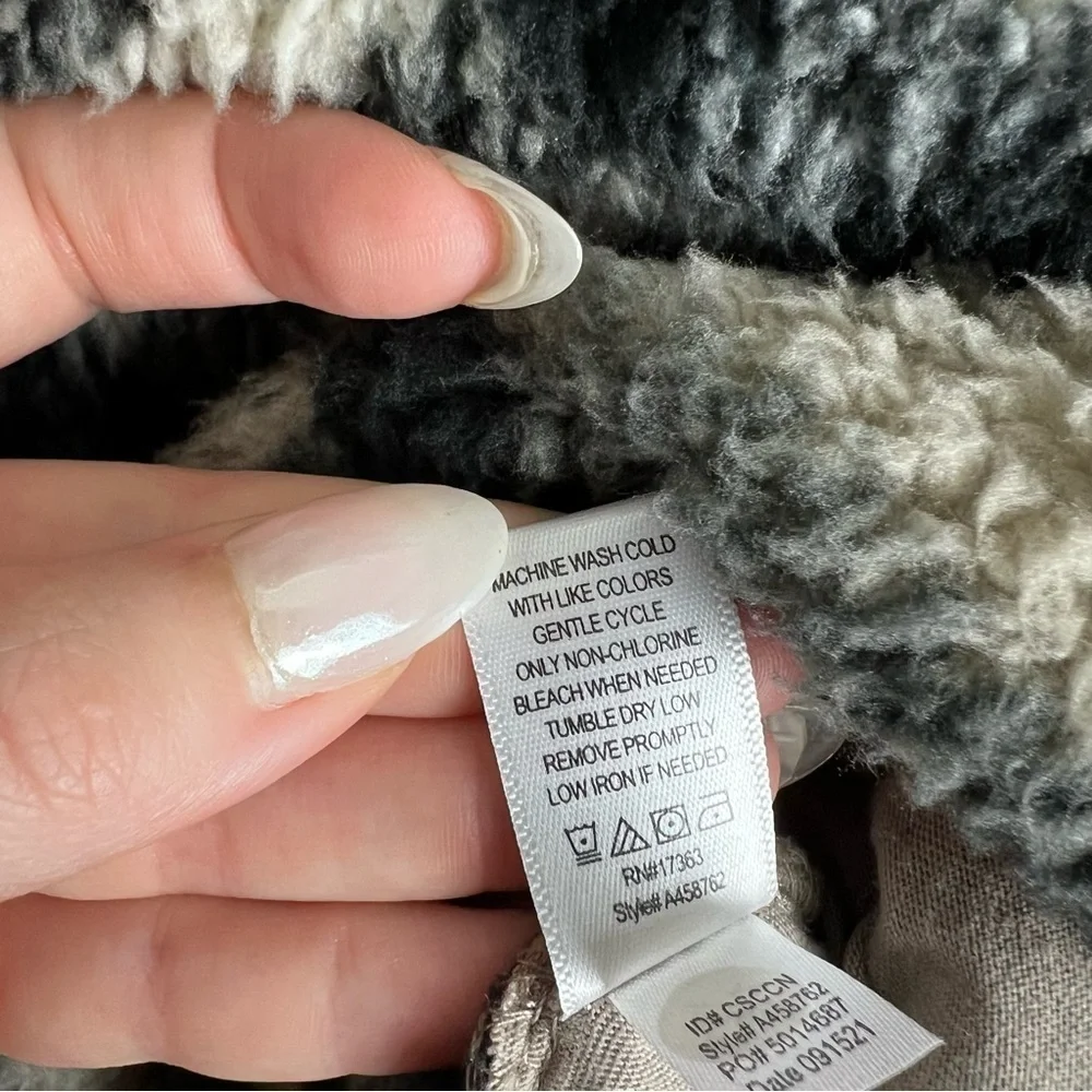 Koolaburra by Ugg Brushed Back Sherpa Oversized Pullover Check Plaid Size XS